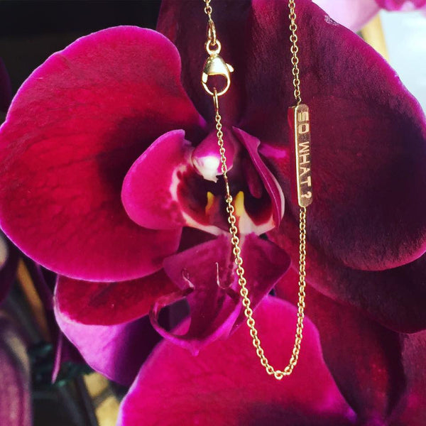 The BETH double sided bar bracelets are made by hand in solid 18K gold and 18k Italian gold chains. Available in rose, yellow and white gold. Made by hand in USA.