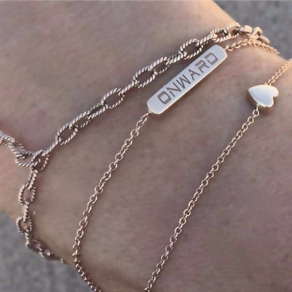 The BETH double sided bar bracelets are made by hand in solid 18K gold and 18k Italian gold chains. Available in rose, yellow and white gold. Made by hand in USA.