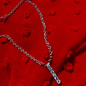 The CARRIE Necklace in 18K (with Thicker chain)