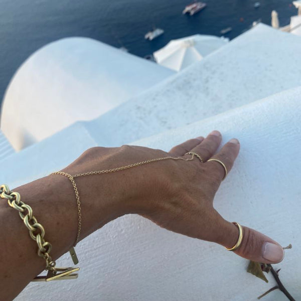 ring bracelet made by hand in solid gold and Italian gold chains..