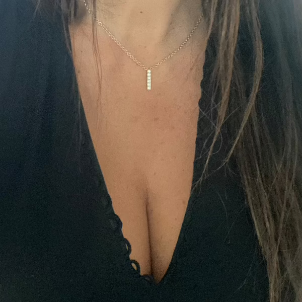 Made by hand in solid 18K  white gold, brilliant diamonds and Italian 18K gold chains