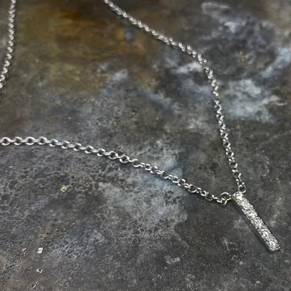the carrie necklace in 18K gold by Paulina jewelry