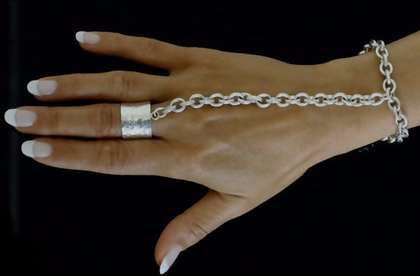 www.paulinajewelry.com